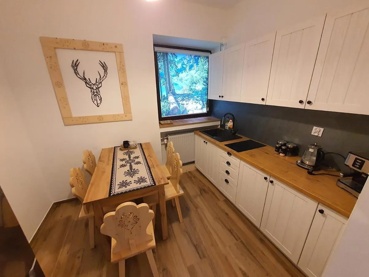Apartament Z Jacuzzi 자코파네 폴란드