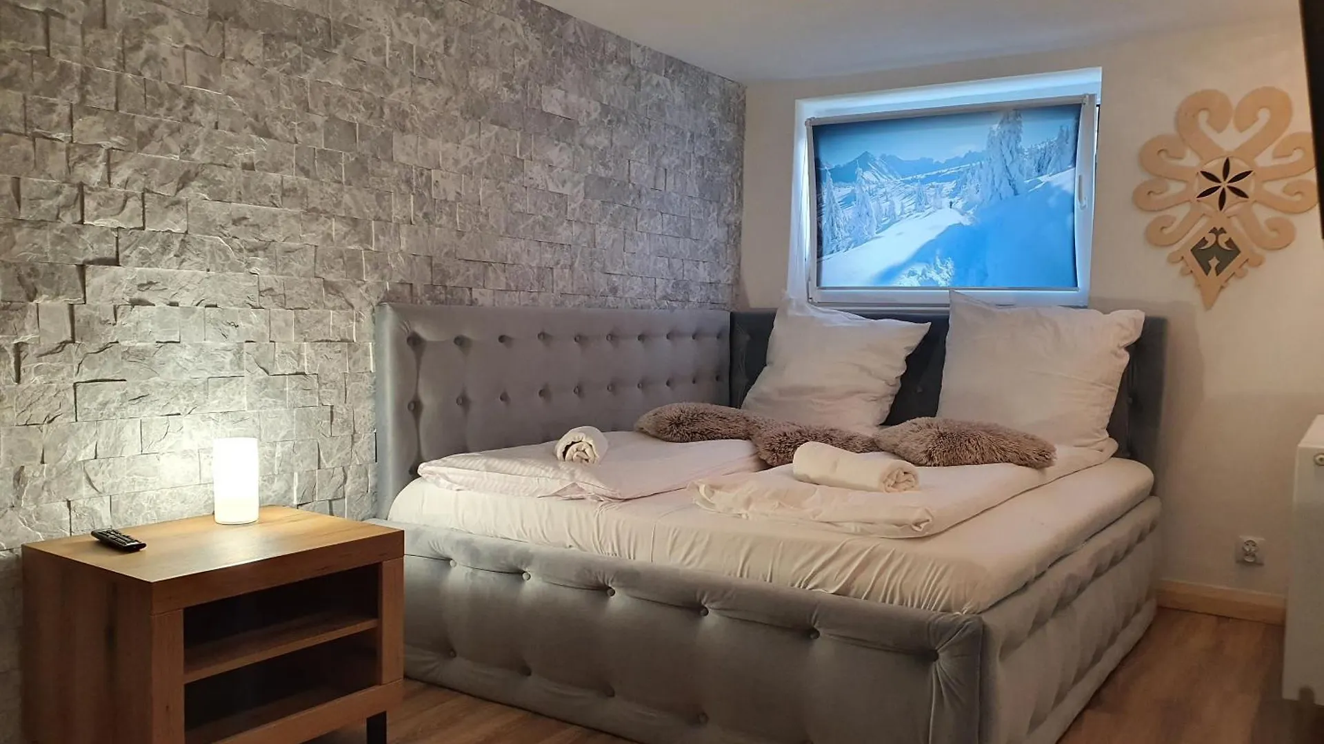 Apartament Z Jacuzzi 자코파네 0*,  폴란드