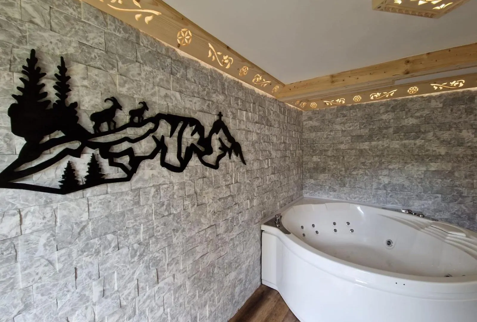 Apartament Z Jacuzzi 자코파네 0*,